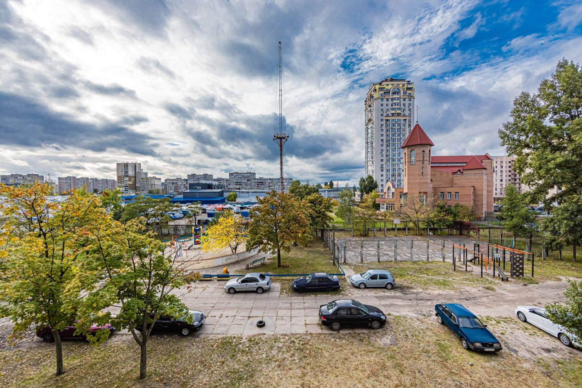 Cityapartments Kyiv Heroiv Dnipra Buitenkant foto